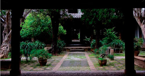 go to "naxi courtyard" Lijiang , Yunnan, China, image page
