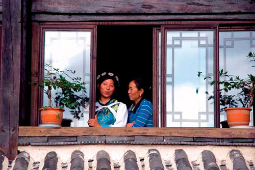 "Naxi mother and daughter" Lijiang , Yunnan